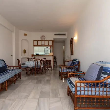 Club Atlantis 78 - One Bed Apartman *