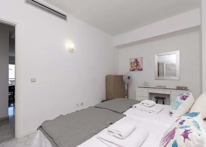 Club Atlantis 78 - One Bed Appartement Costa Adeje (Tenerife)