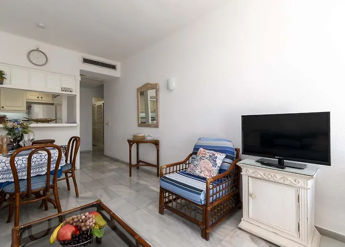 Club Atlantis 78 - One Bed